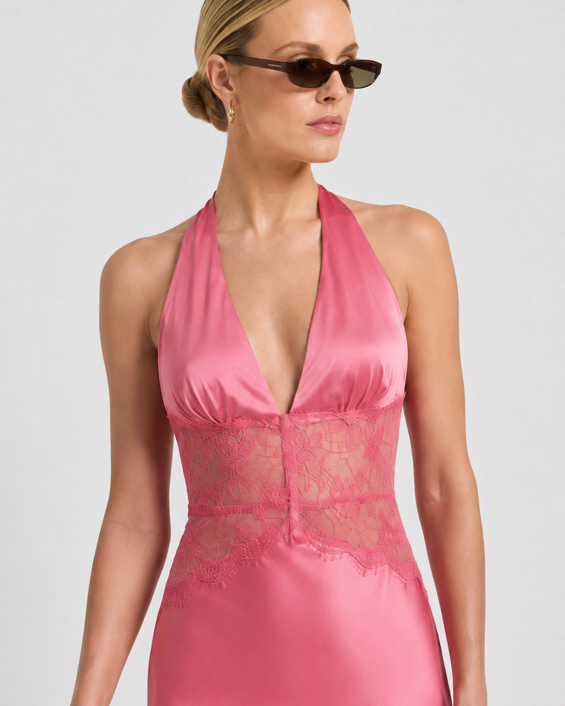 Elfenbeinfarbenes Kleid